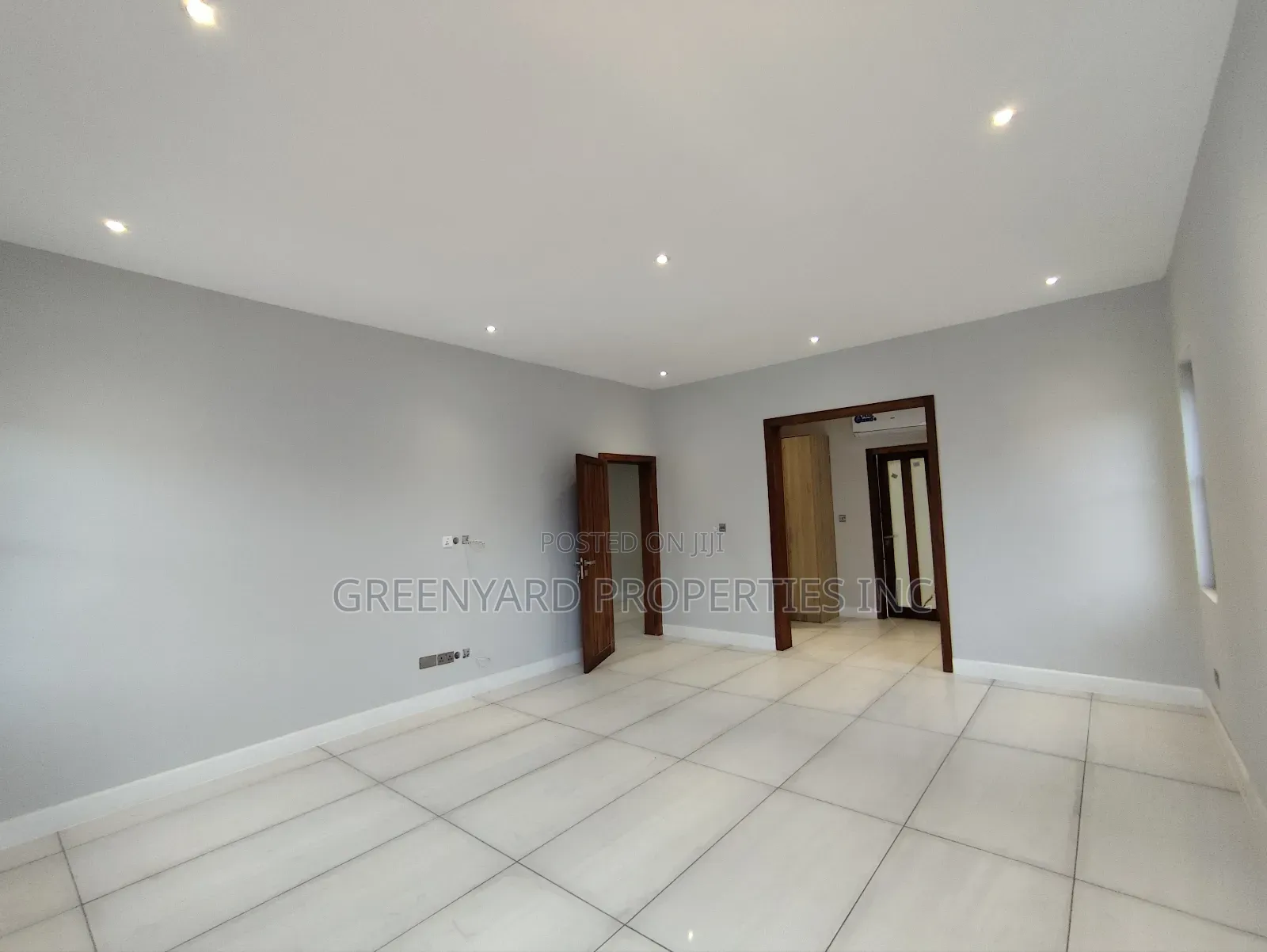 4bdrm House in Adjiringanor, East Legon for sale