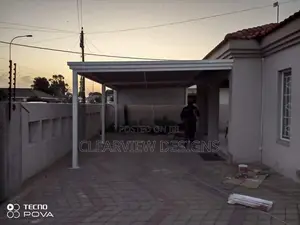 Robust Metal Pergola