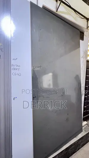Laminated Plywood High Quality Semigloss Finish