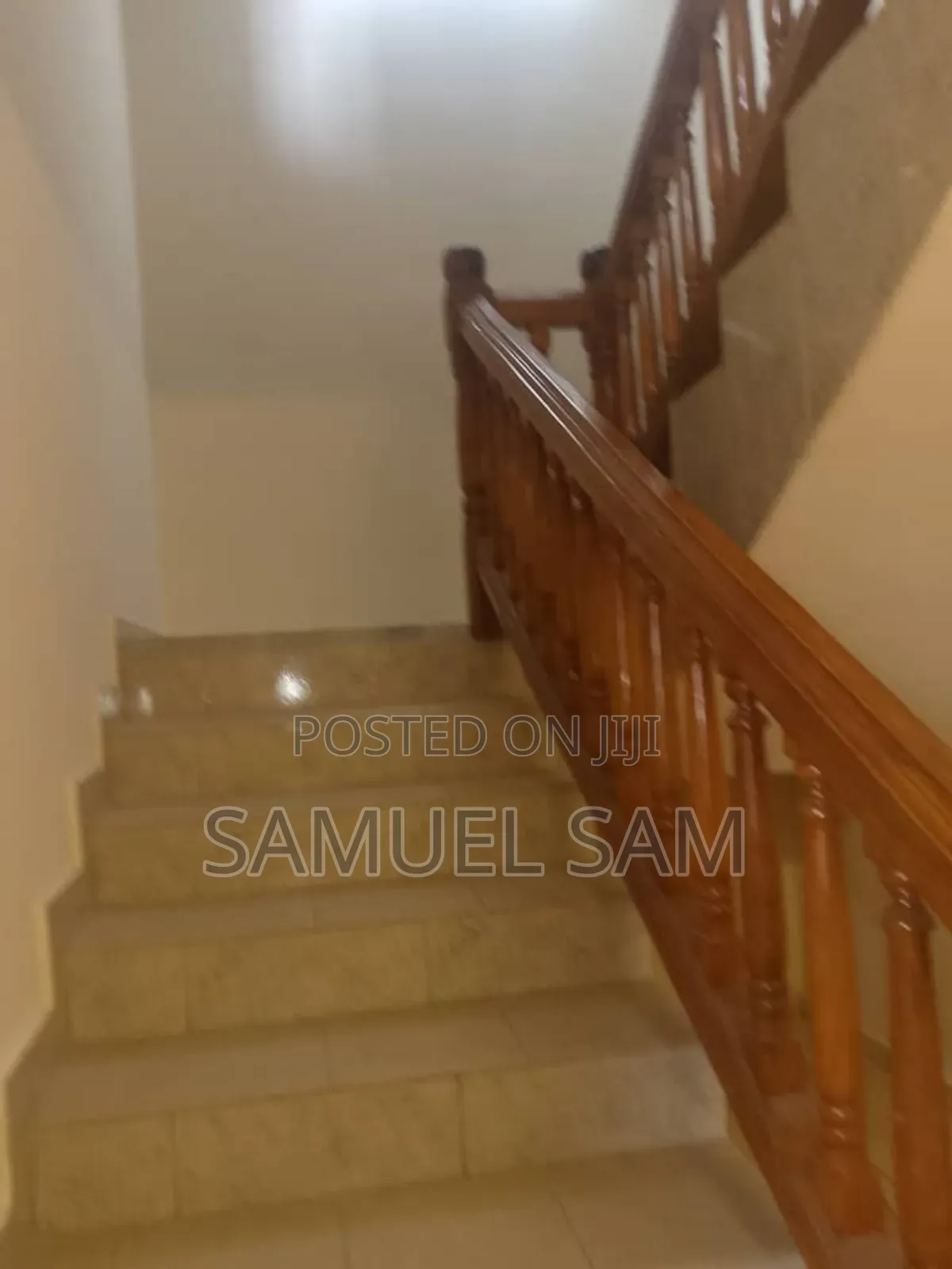 4bdrm House in Sos, Tema Metropolitan for rent