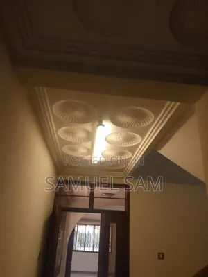 4bdrm House in Sos, Tema Metropolitan for rent