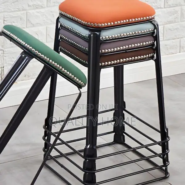 Dressing Chair/ Visitors Chair