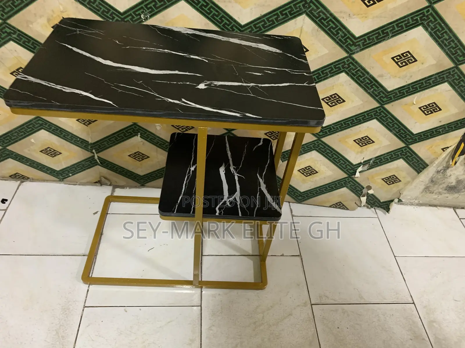 Double Layer Side / Coffee Table