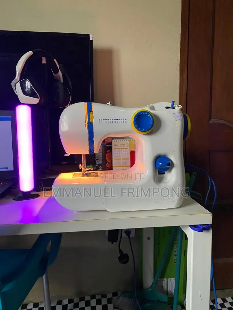 Germany Used Sewing Machine (Wigs and Clothes)