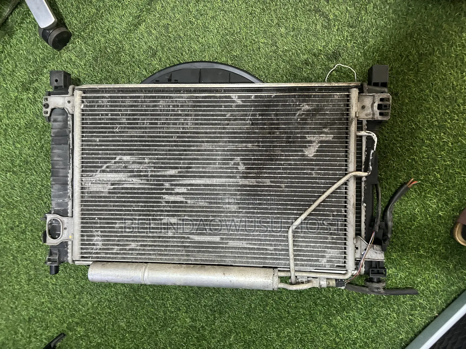 W203 -C 230 Water Tank and Fan Complete