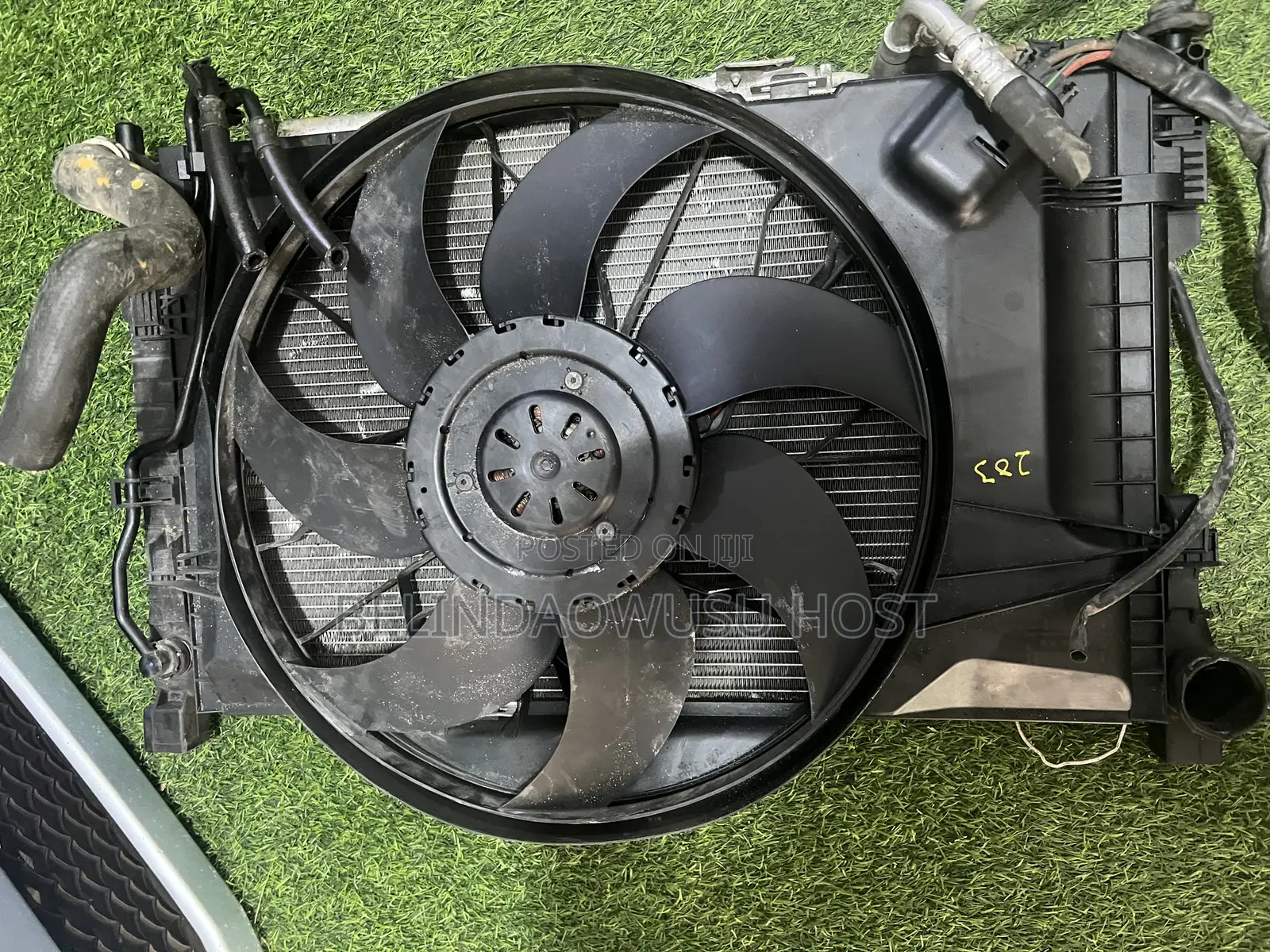 W203 -C 230 Water Tank and Fan Complete