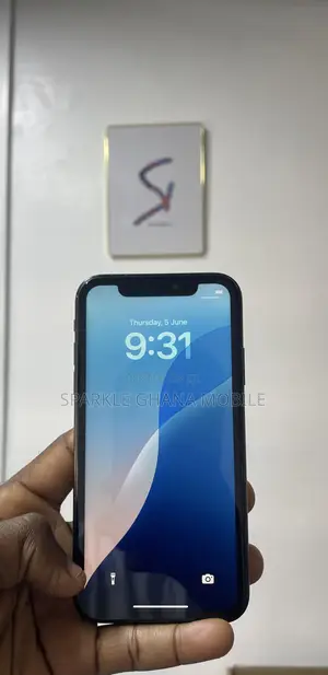 Apple iPhone XR 64 GB Black