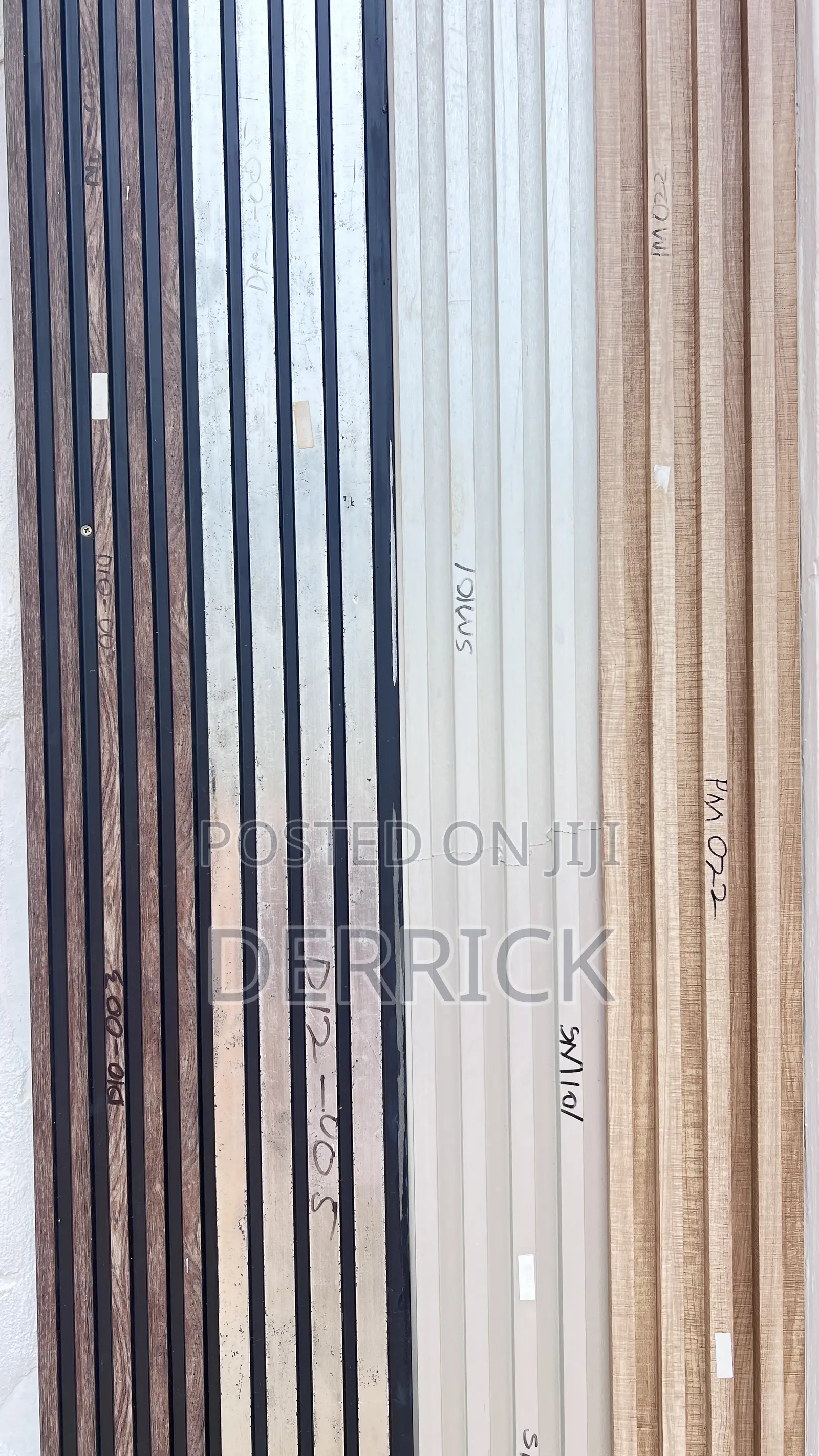 Luxury Fluted Wall Panel for Living Area, Office Facade.
