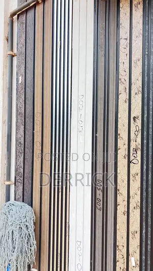 Luxury Fluted Wall Panel for Living Area, Office Facade.