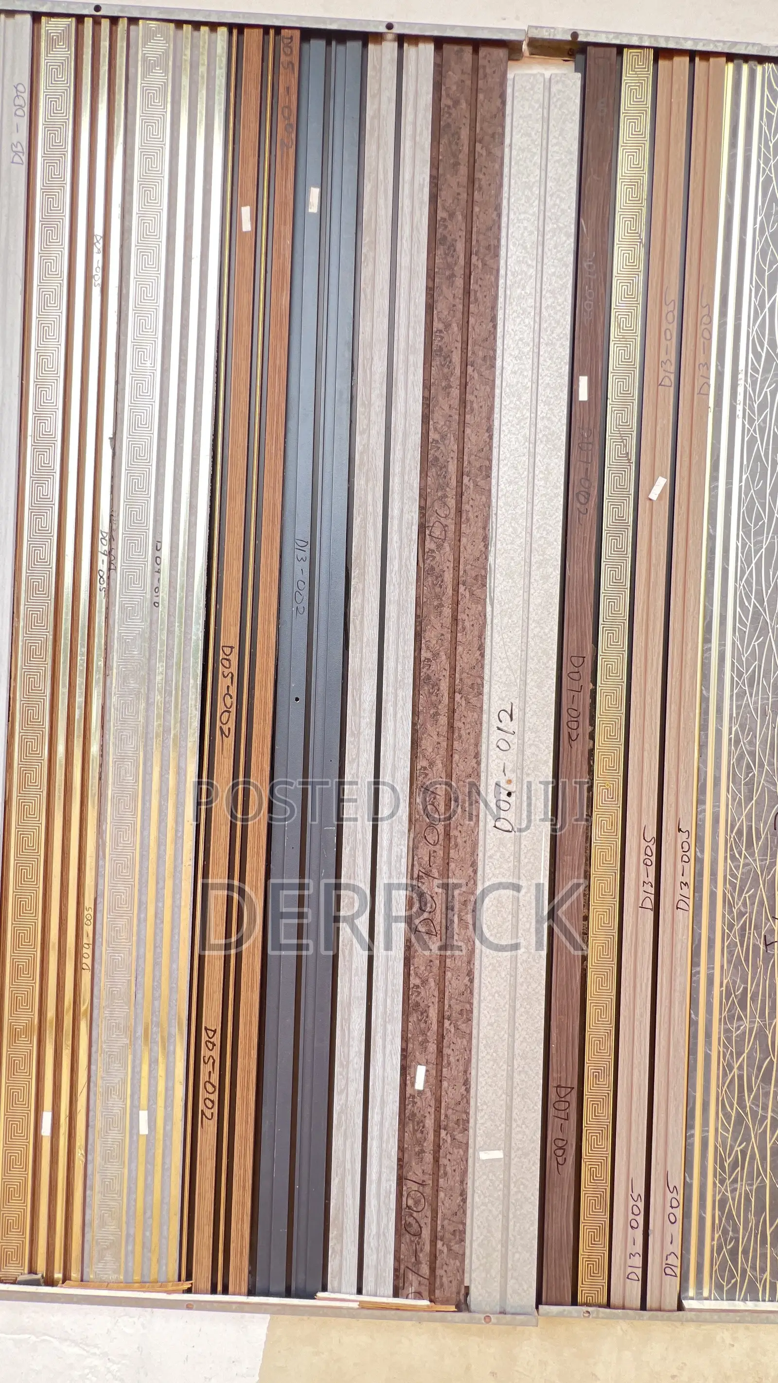 Luxury Fluted Wall Panel for Living Area, Office Facade.