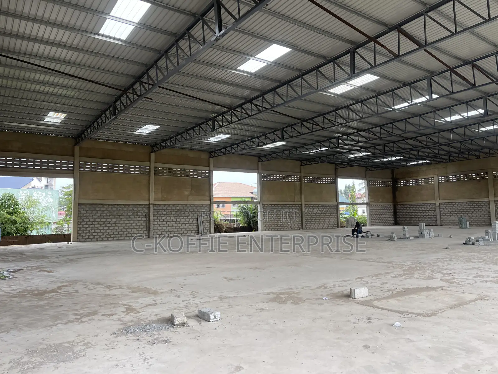 1750 SQM Warehouse at North Industrial Area