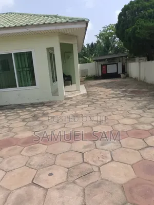 Furnished 2bdrm Apartment in Com 10, Tema Metropolitan for rent