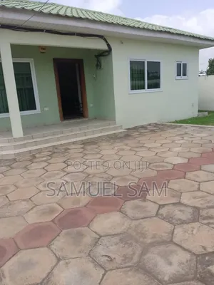 Furnished 2bdrm Apartment in Com 10, Tema Metropolitan for rent
