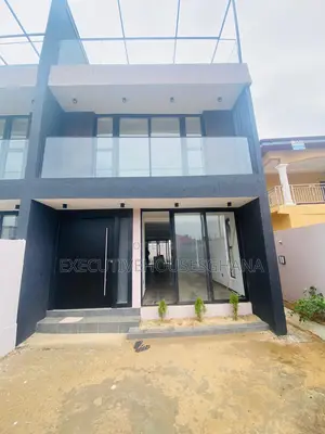 Photo - 3bdrm Townhouse / Terrace in Tseaddo for rent