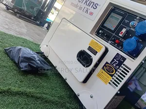 Irrespective 10kva Generator Perkins Diesel Silent