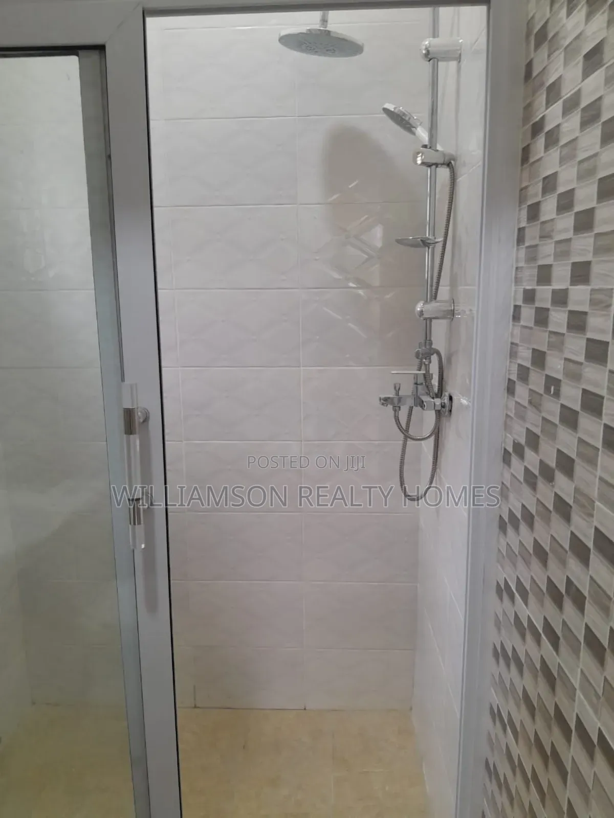 4bdrm House in Community 18 Area, Spintex for rent