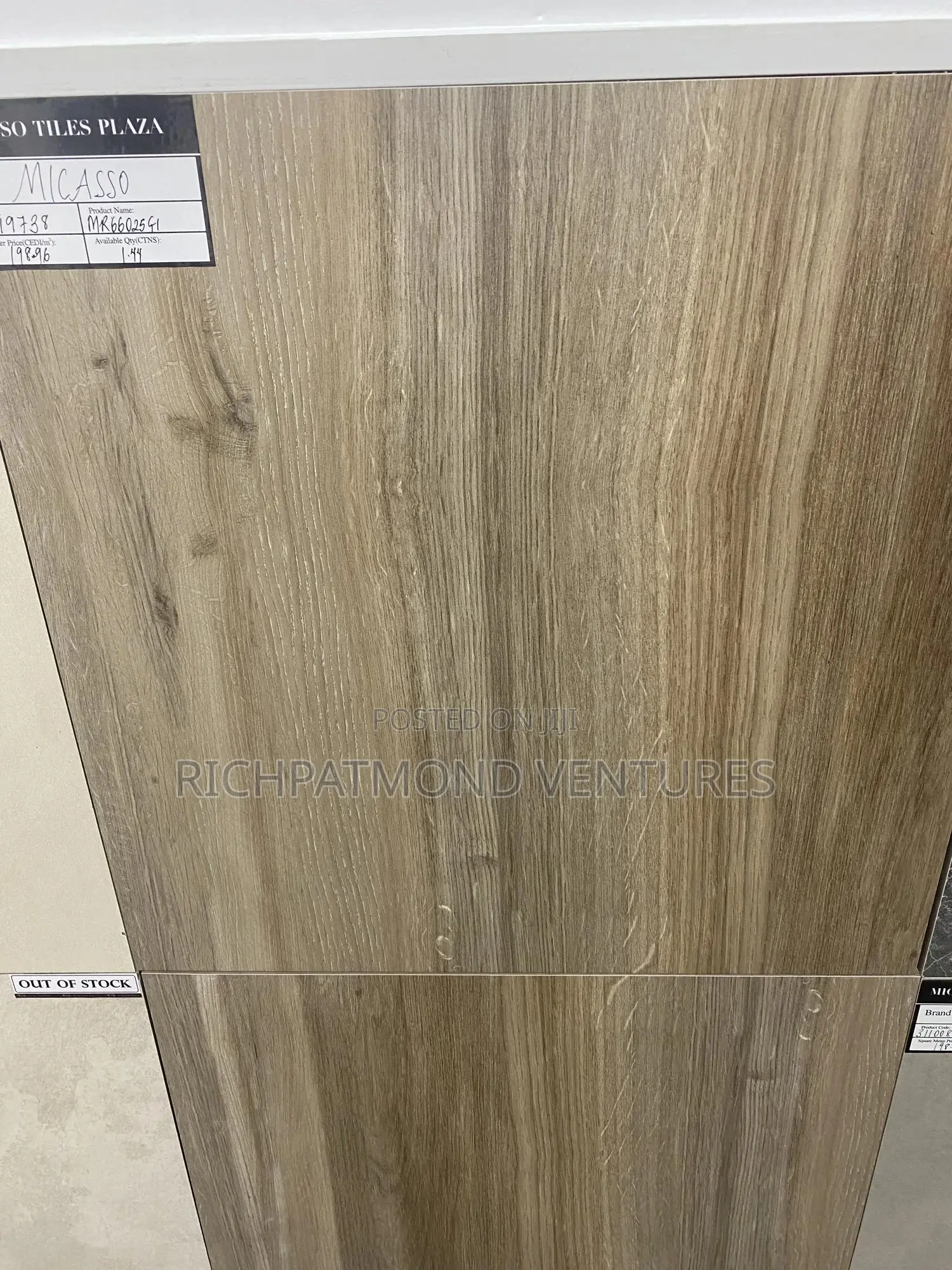 Tiles Distributor