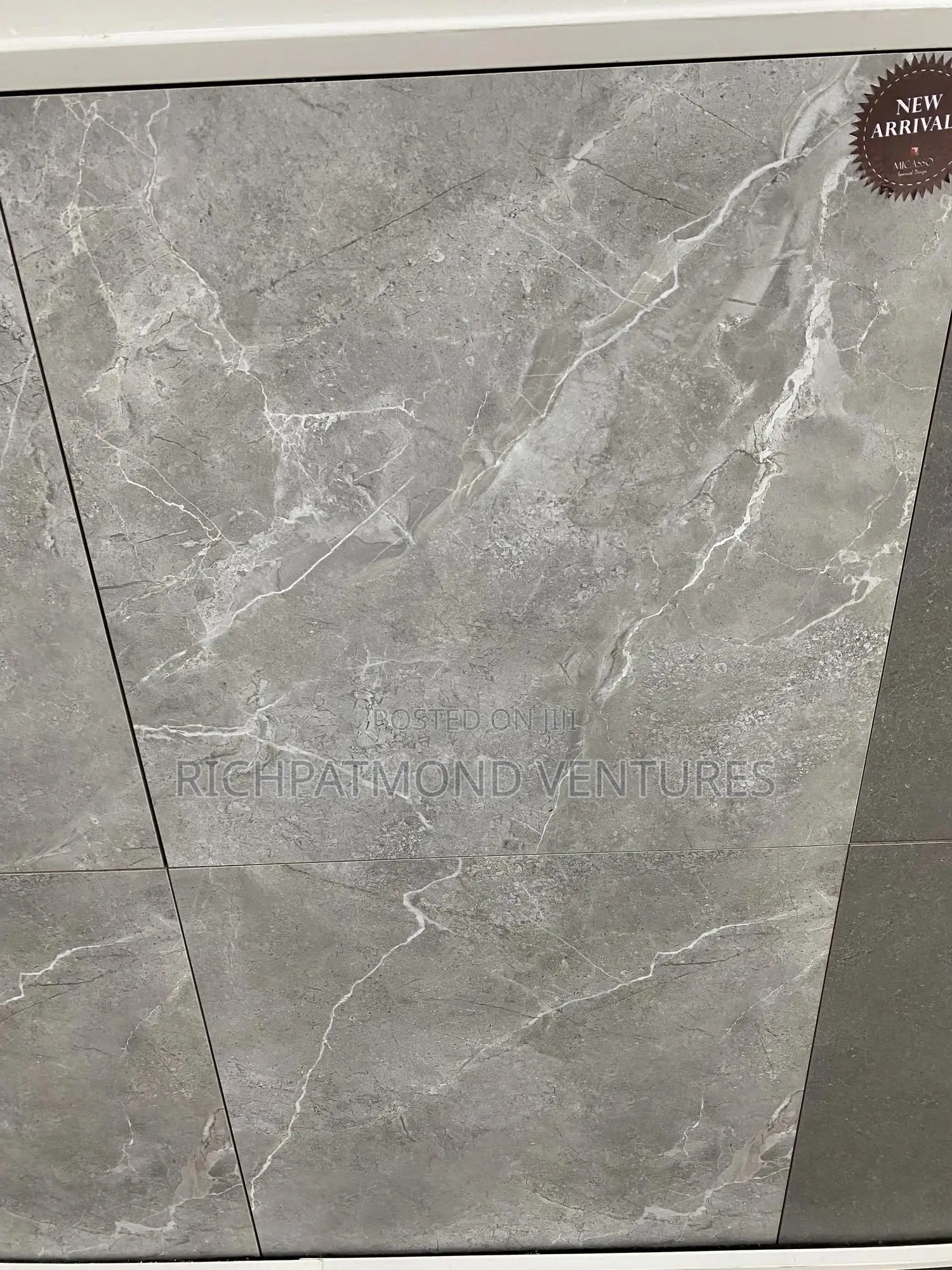 Tiles Distributor