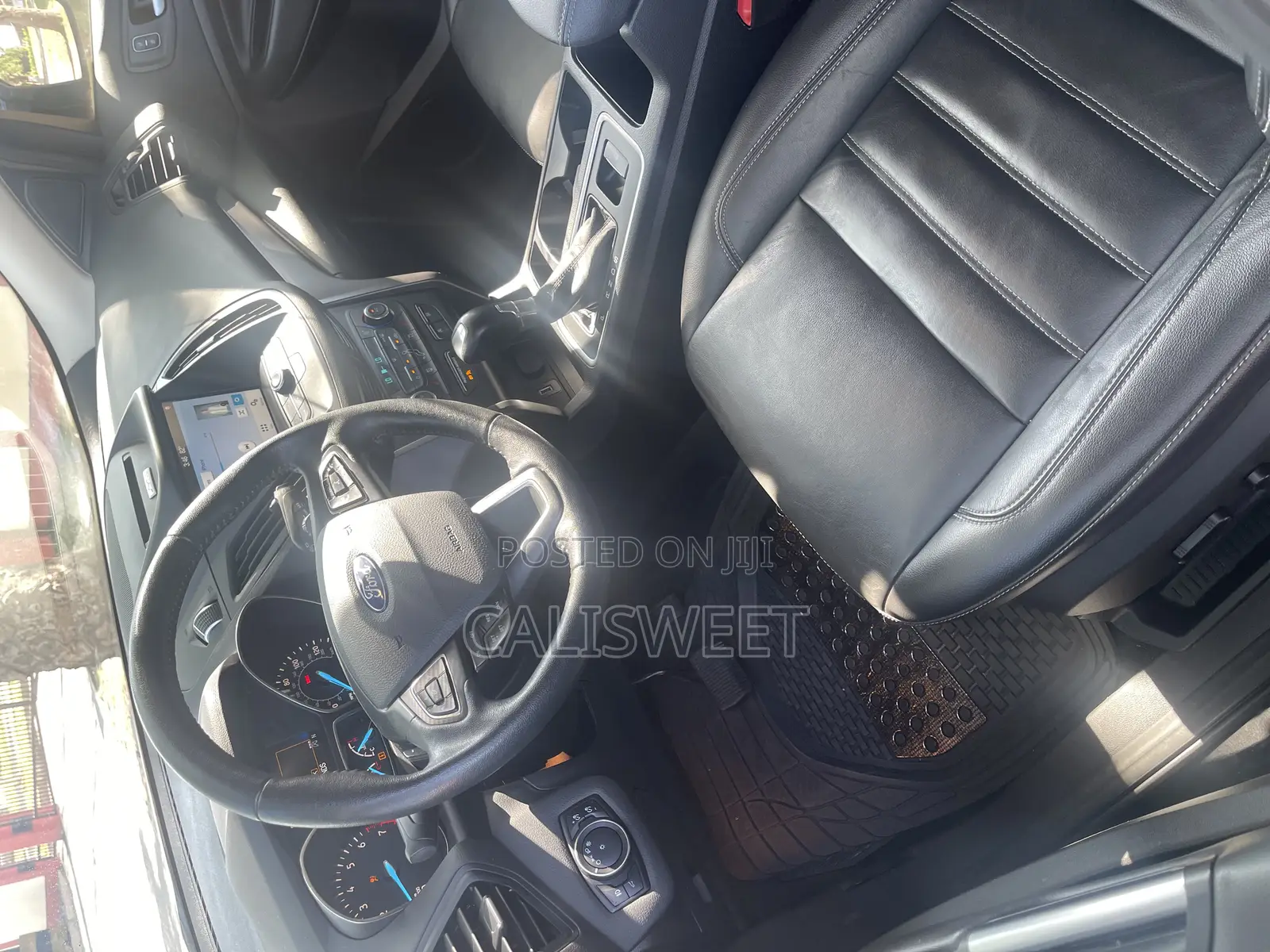 Ford Escape Titanium FWD 2017 Black