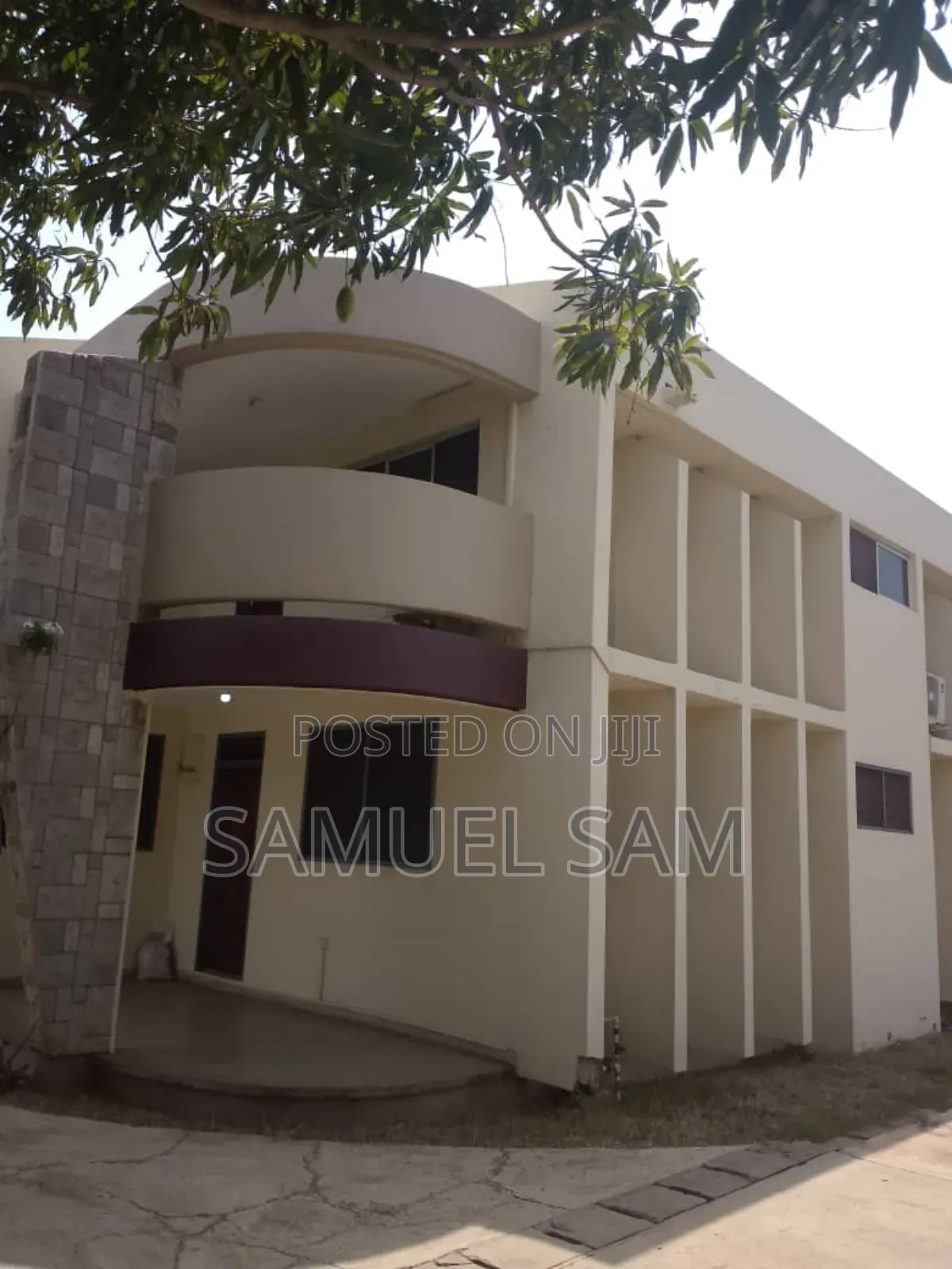 8bdrm House in Owo Junction, Tema Metropolitan for rent