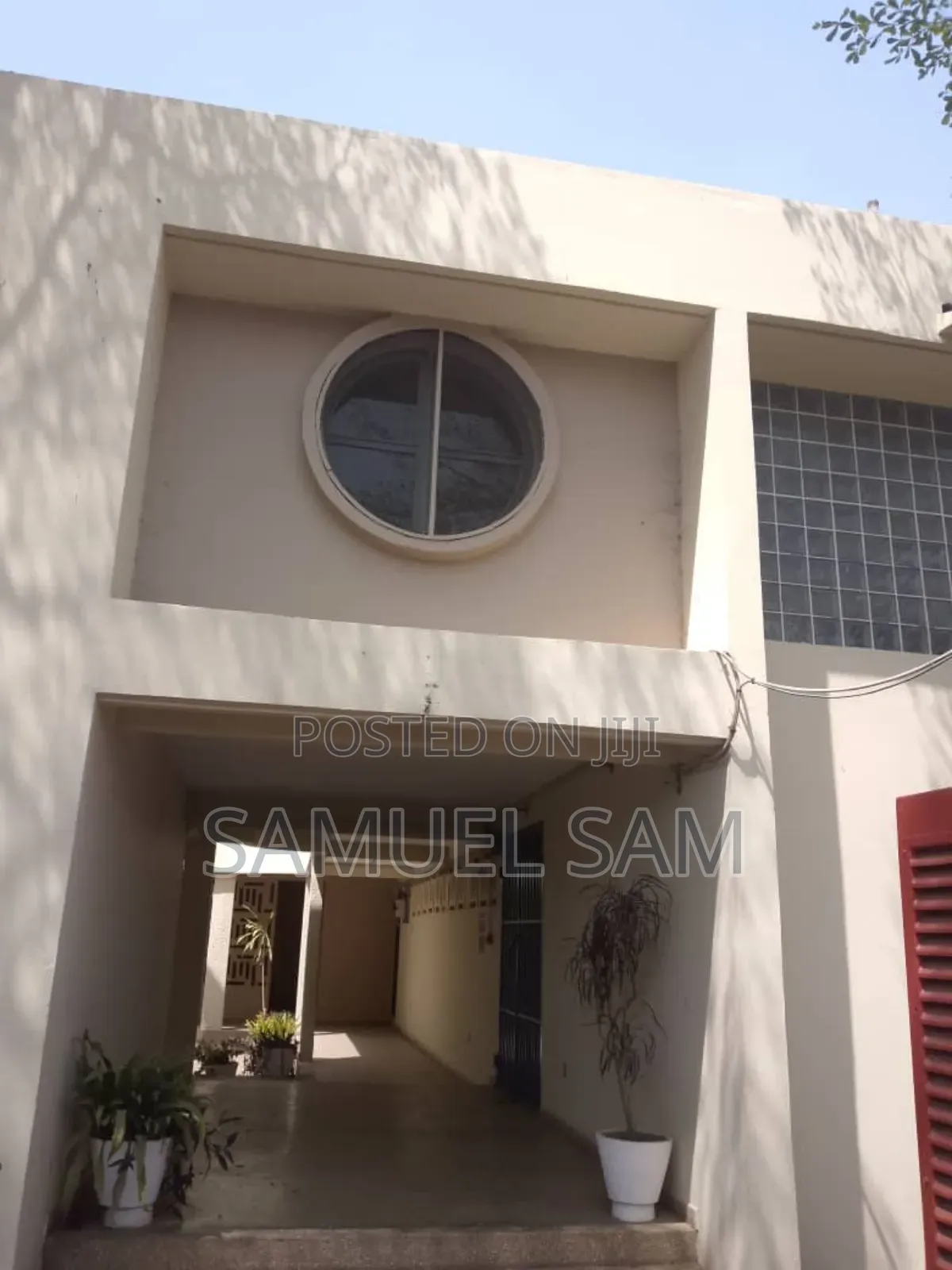 8bdrm House in Owo Junction, Tema Metropolitan for rent