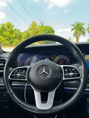 Mercedes-Benz E300 2019 Gray