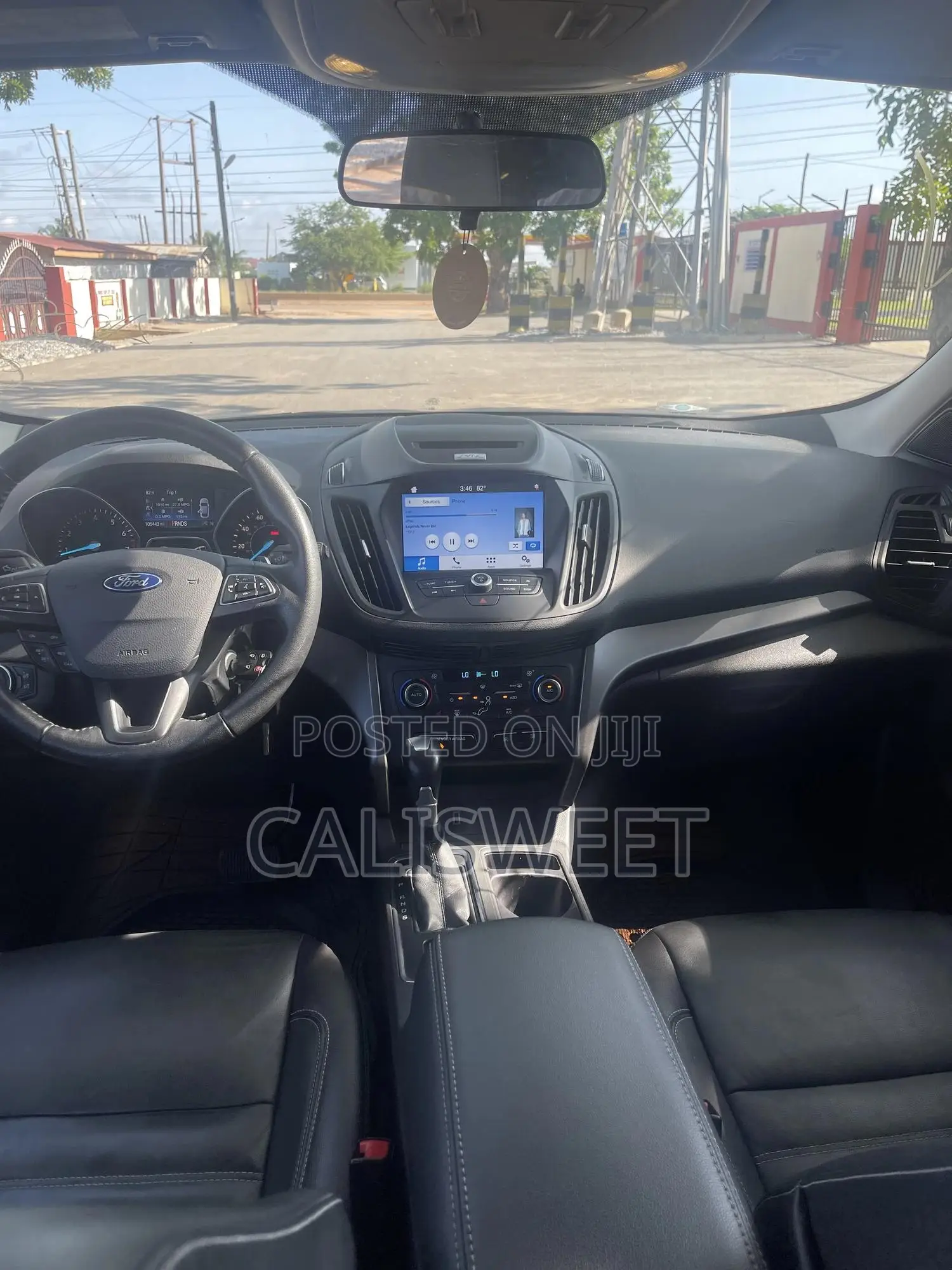 Ford Escape Titanium FWD 2017 Black