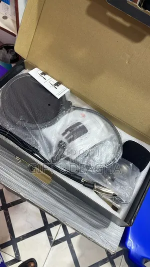 Condenser Microphone
