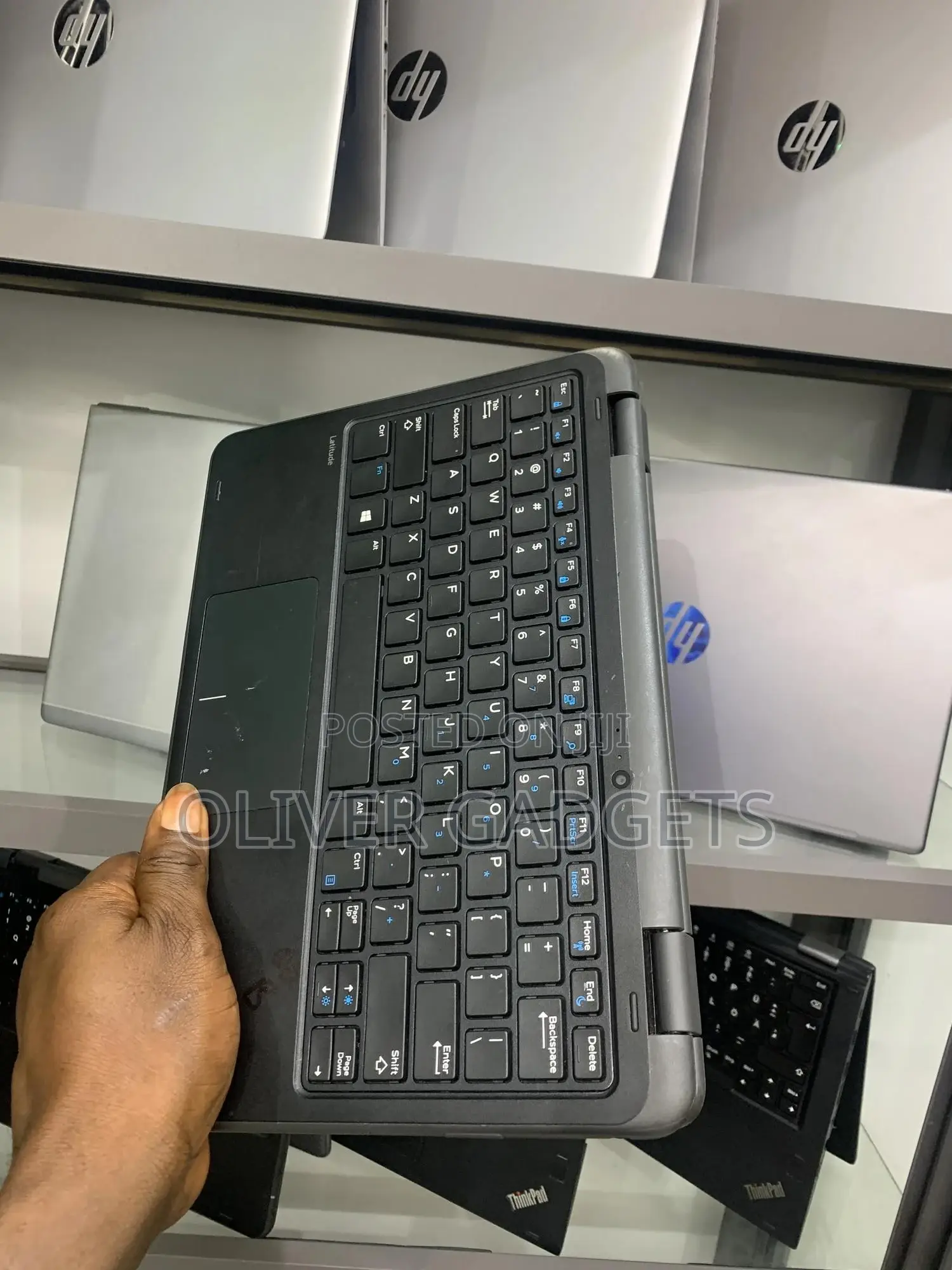 Laptop Dell Latitude 3189 8GB Intel SSD 128GB