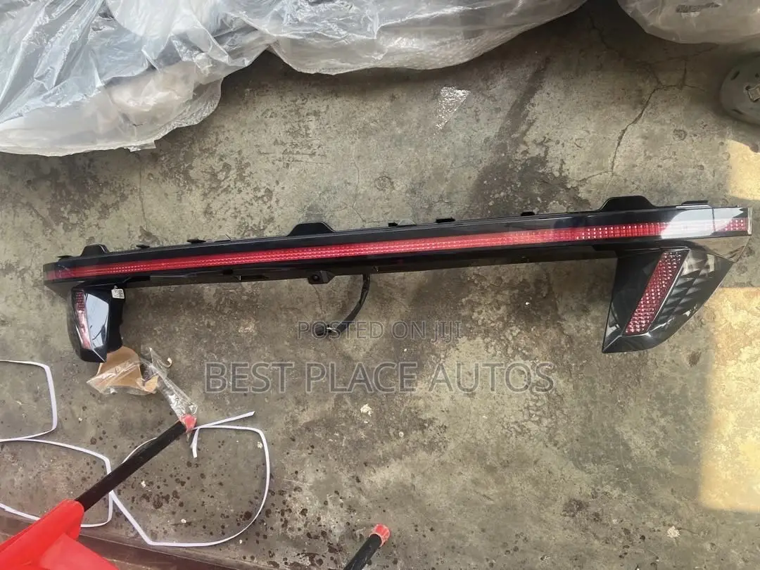 Hyundai Tucson 2023 Booth: Trunk Light