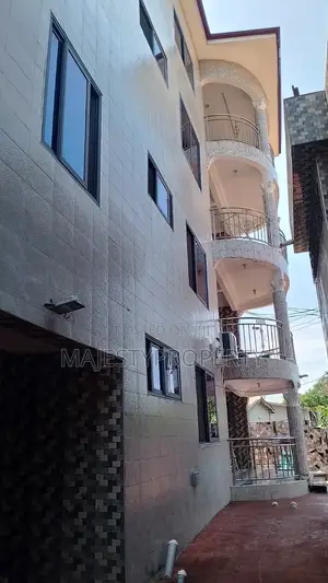 3bdrm Apartment in Grada Estate, Spintex for rent