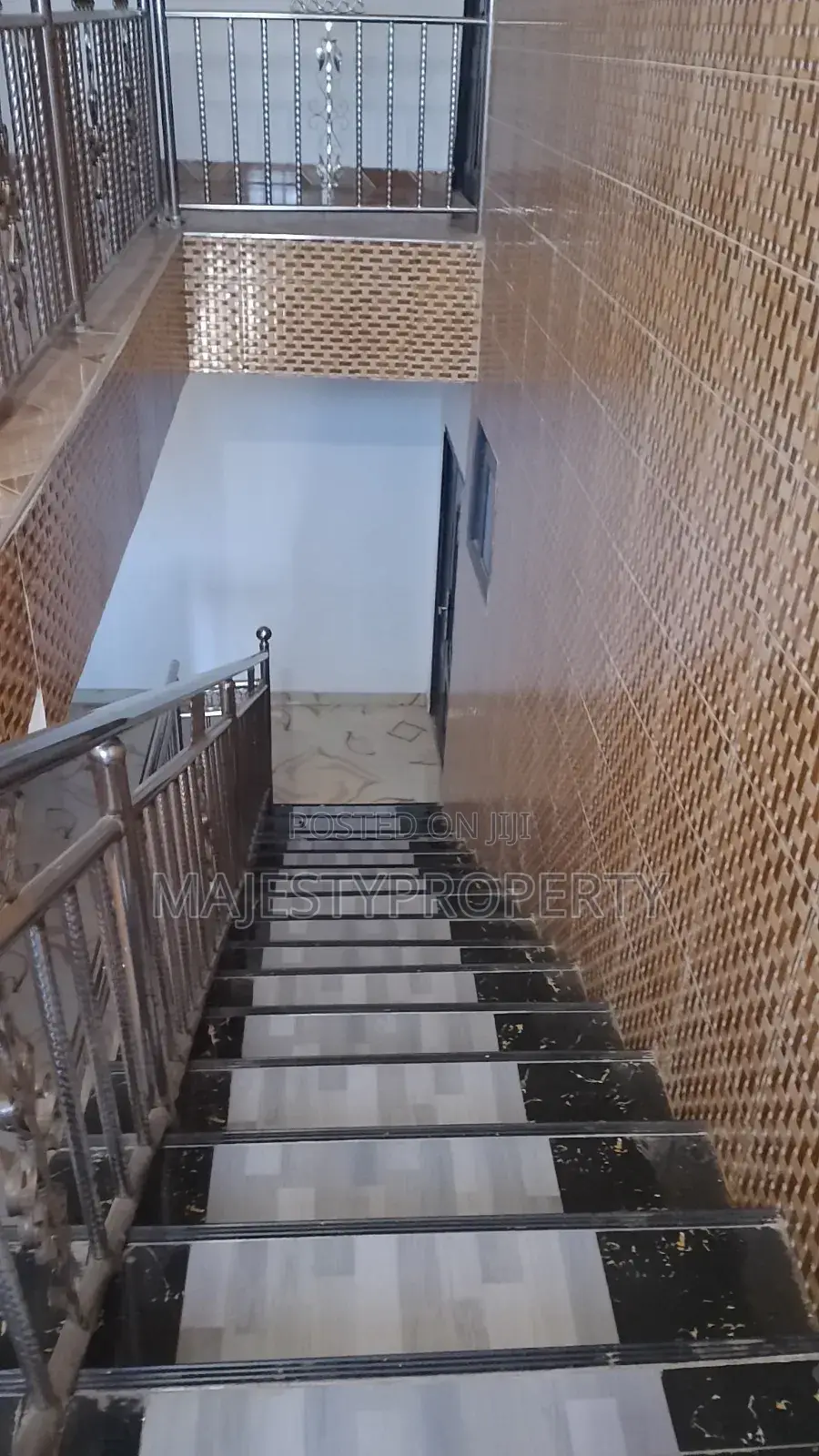 3bdrm Apartment in Grada Estate, Spintex for rent