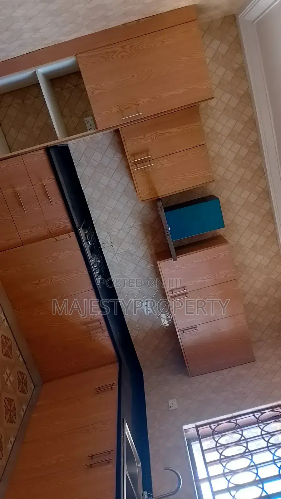 3bdrm Apartment in Grada Estate, Spintex for rent