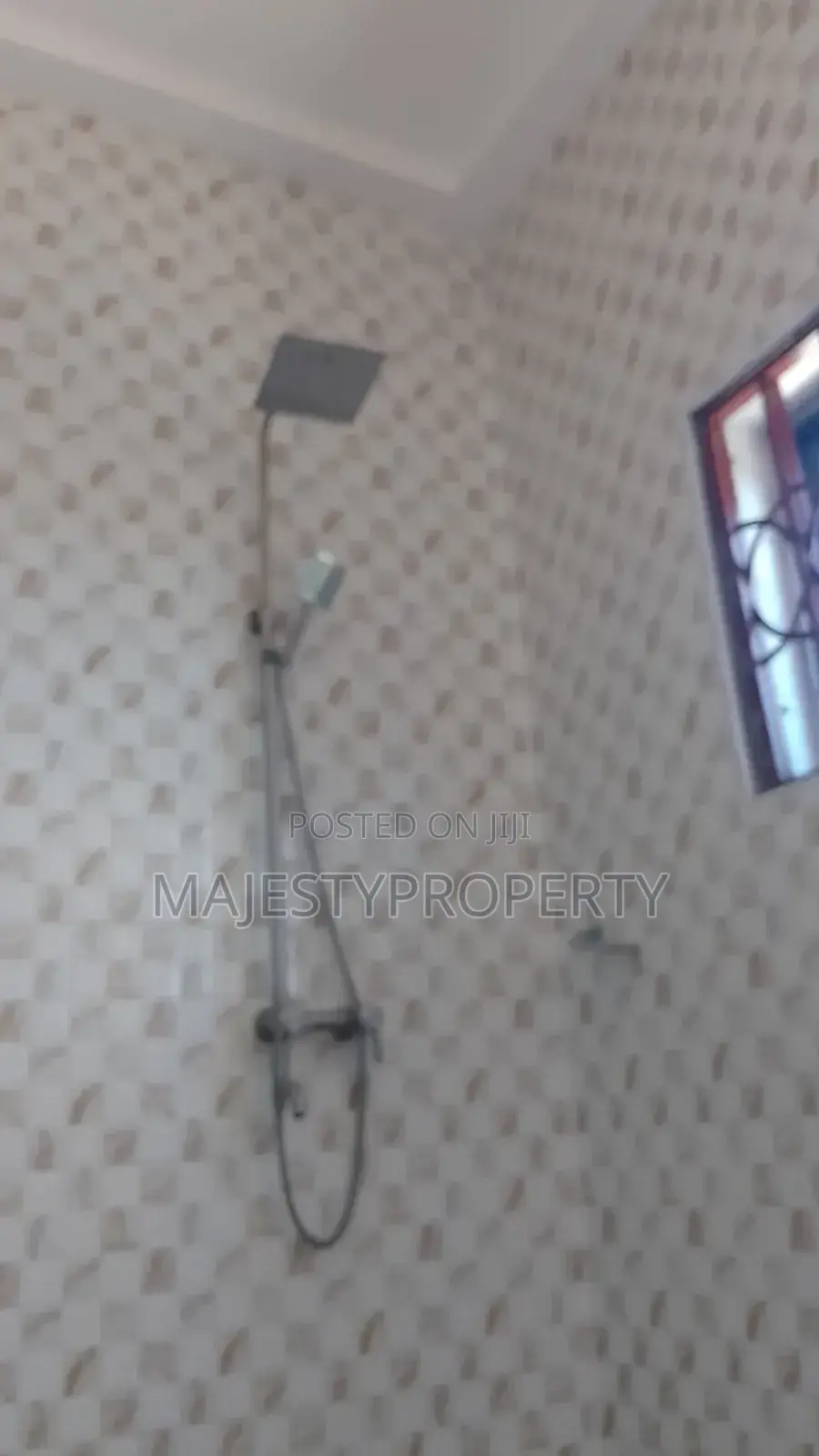 3bdrm Apartment in Grada Estate, Spintex for rent