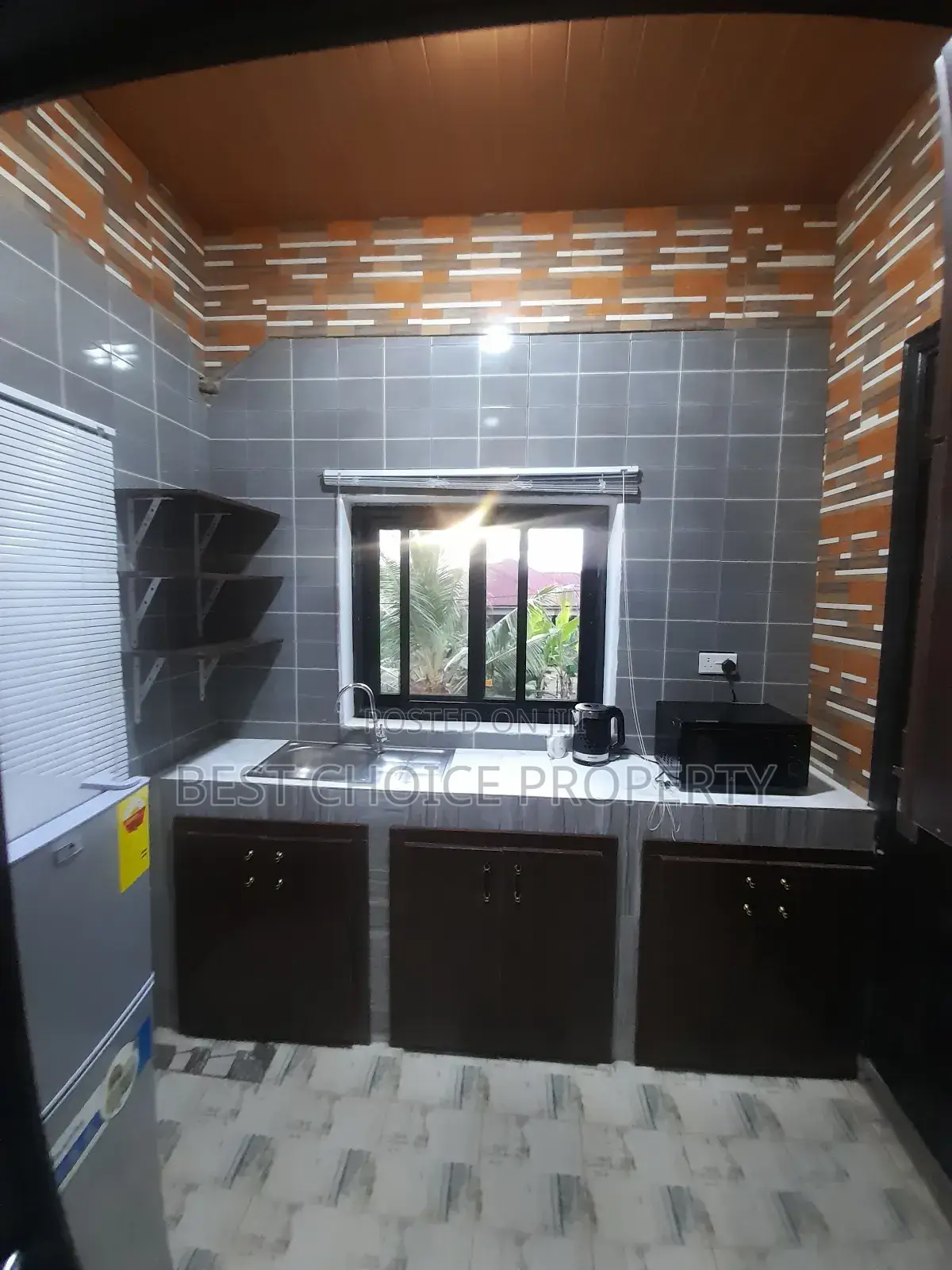 Furnished 1bdrm Apartment in Survive School, Adenta for rent