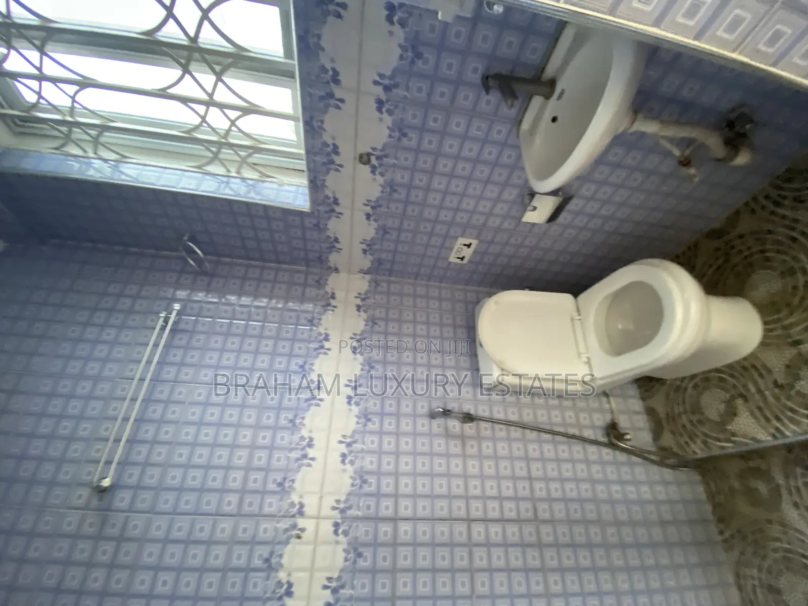 2bdrm Apartment in Braham Luxury, Spintex for rent