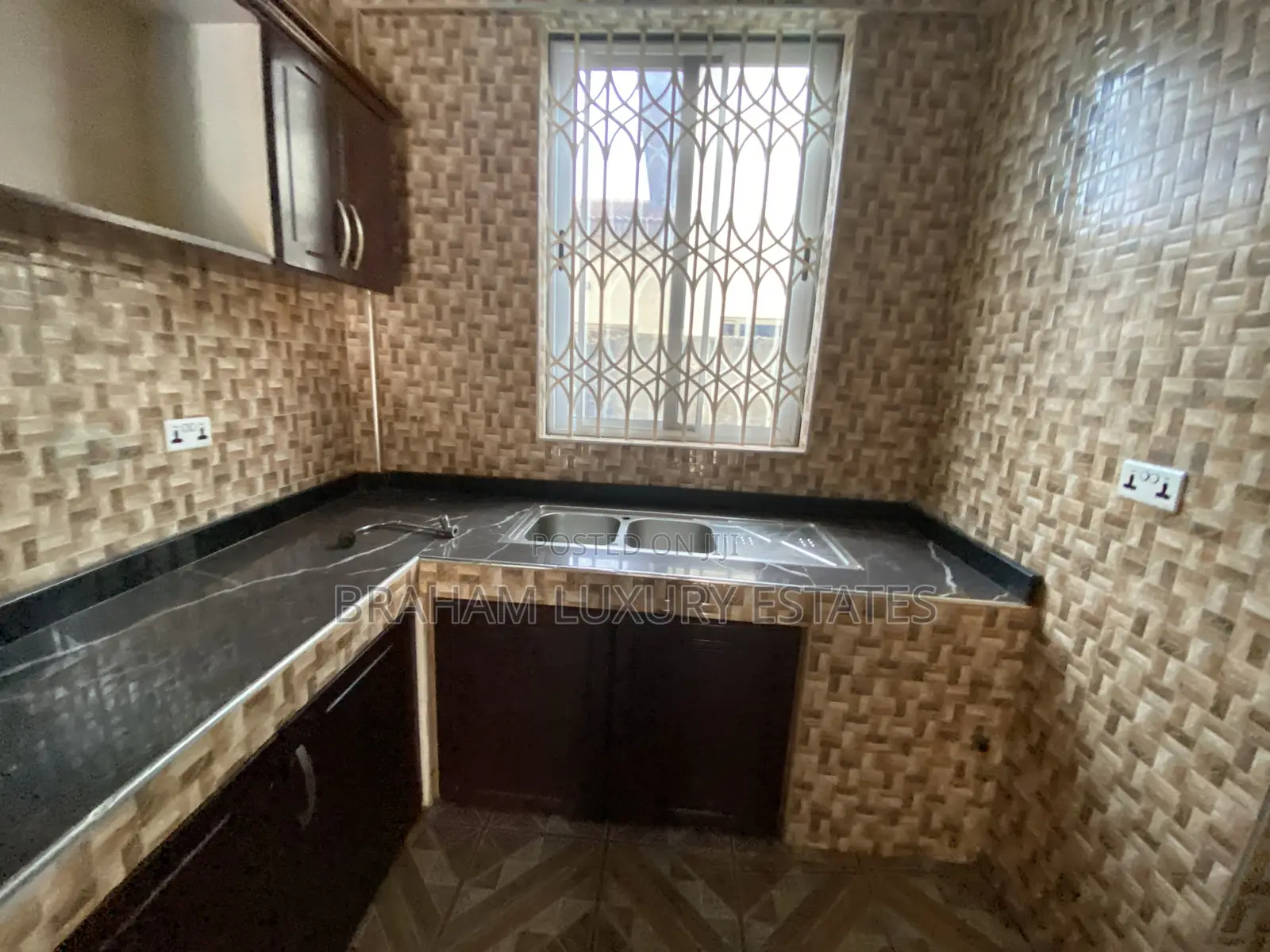 2bdrm Apartment in Braham Luxury, Spintex for rent