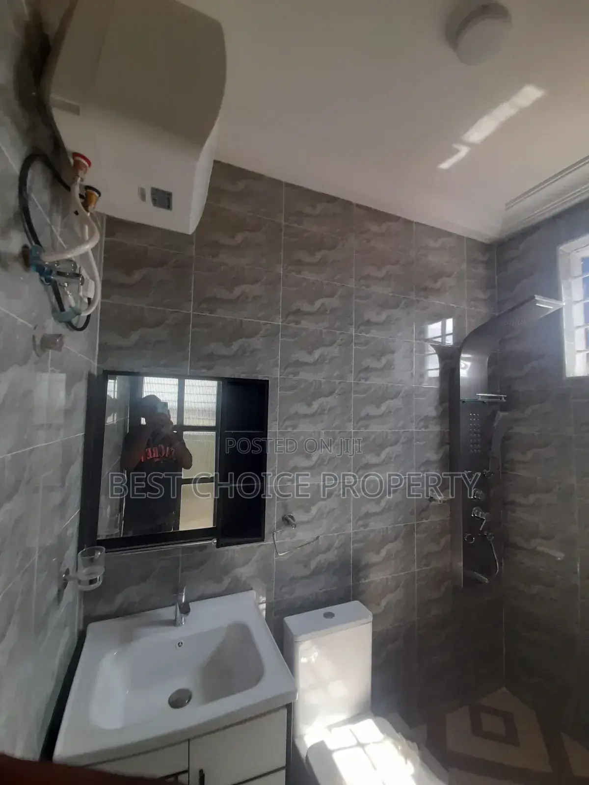 2bdrm Apartment in Adenta Kfc for rent