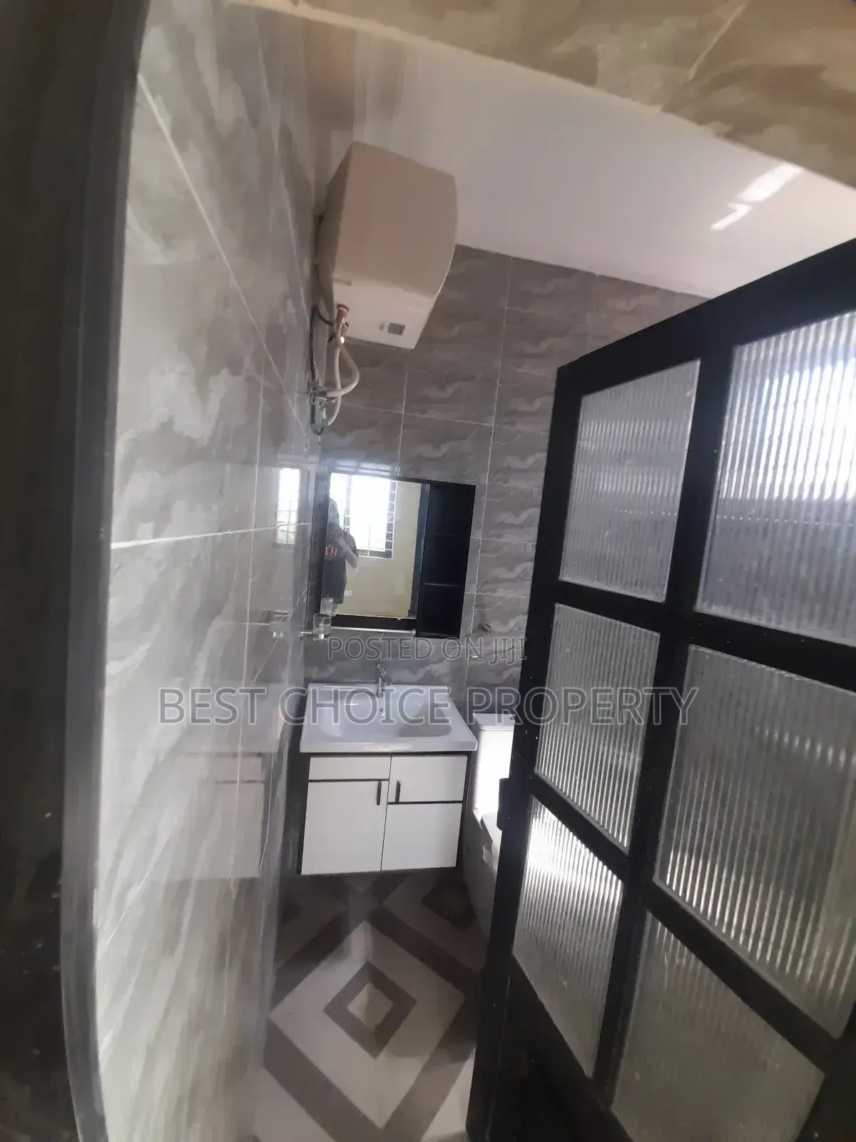 2bdrm Apartment in Adenta Kfc for rent
