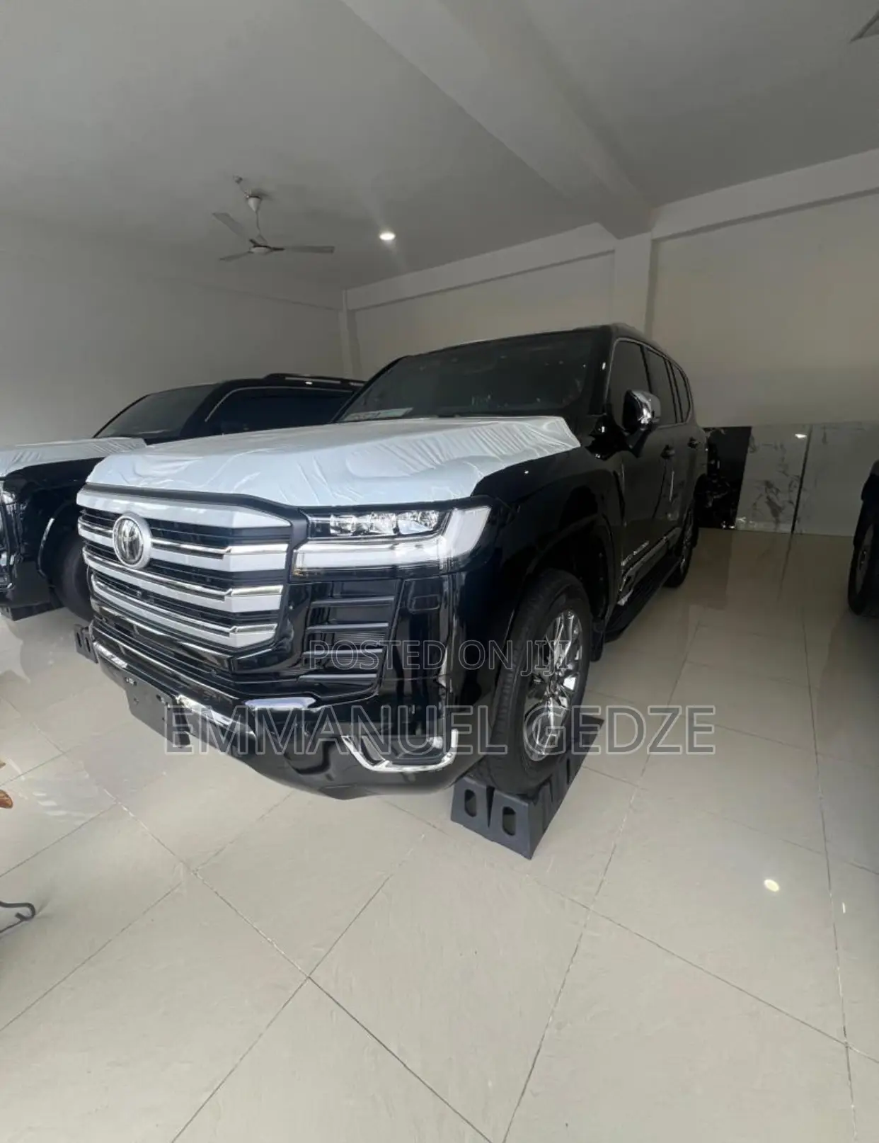 V8 Rental - Suvs for Rent