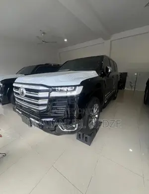 V8 Rental - Suvs for Rent
