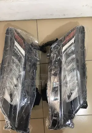 Mistubishi Outlander 2022 Headlight Pair Available