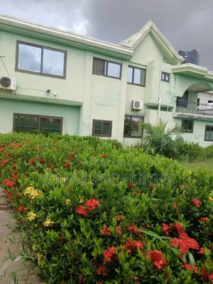 7bdrm House in Gbawe for rent