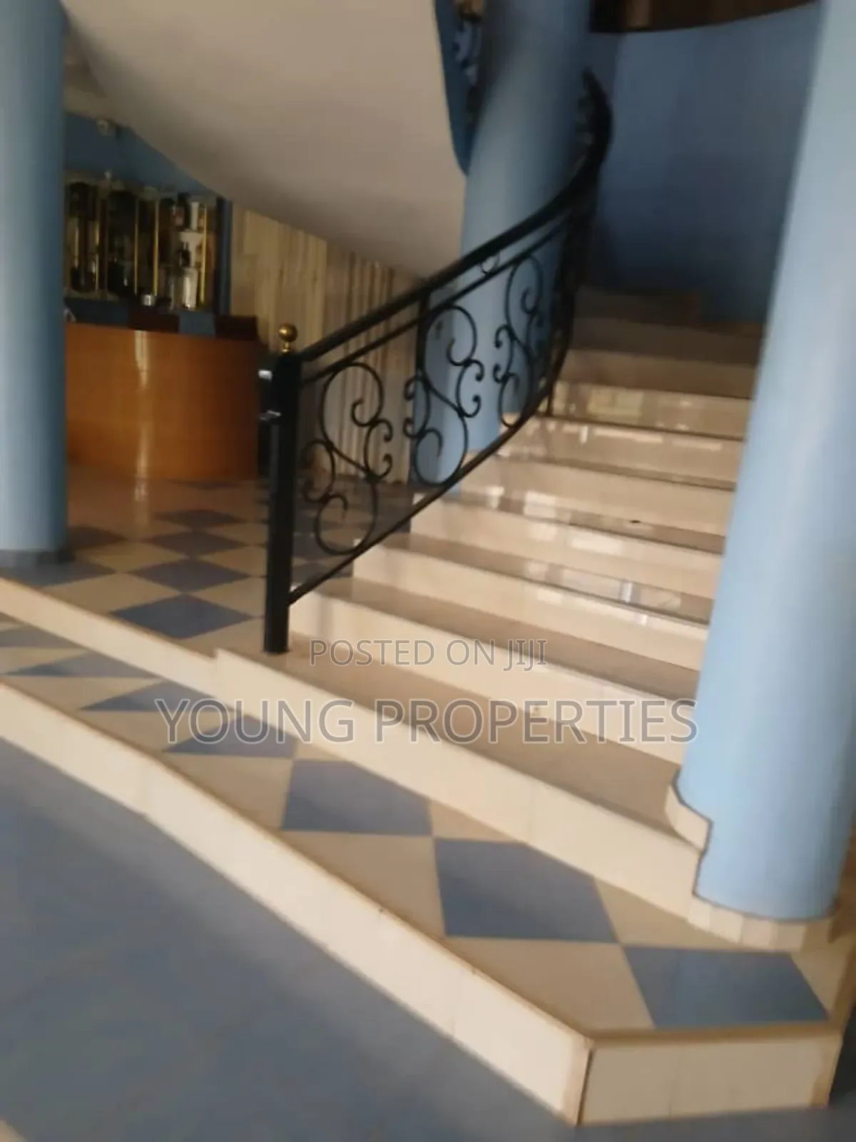 7bdrm House in Gbawe for rent