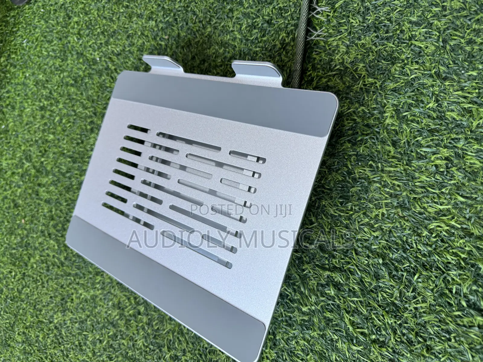 Adjustable Laptop Classic Stand