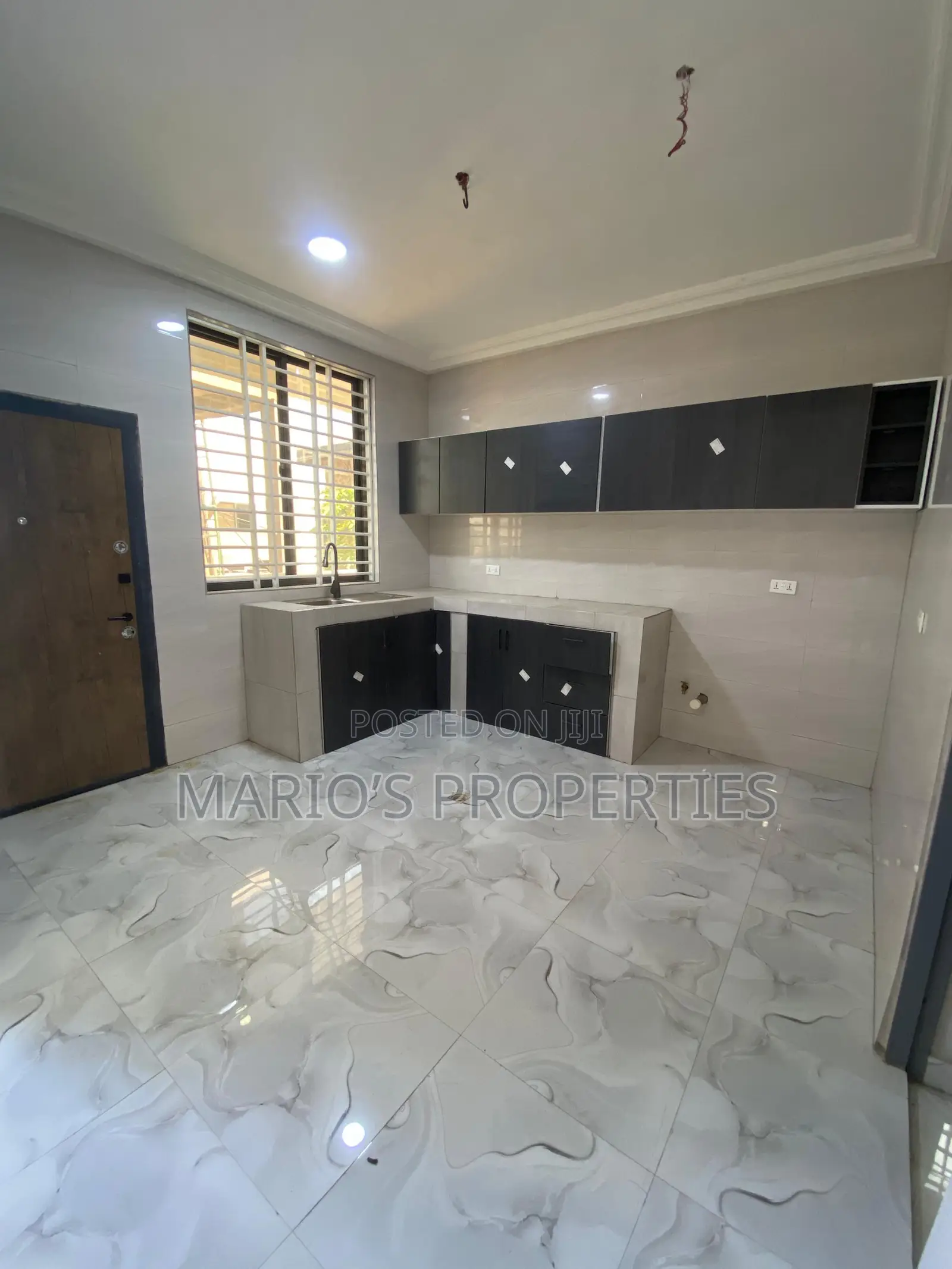 2bdrm Apartment in Mario’S Properties, Lake Side Estate for rent