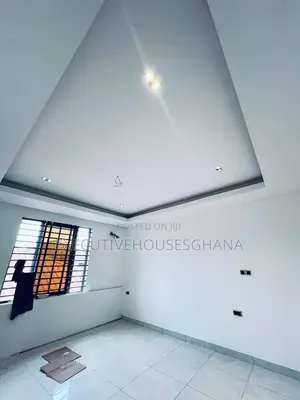 4bdrm House in East Legon for sale