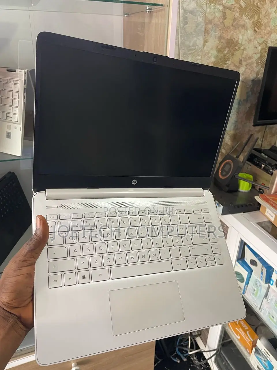 Laptop HP 14S 4GB AMD SSD 60GB