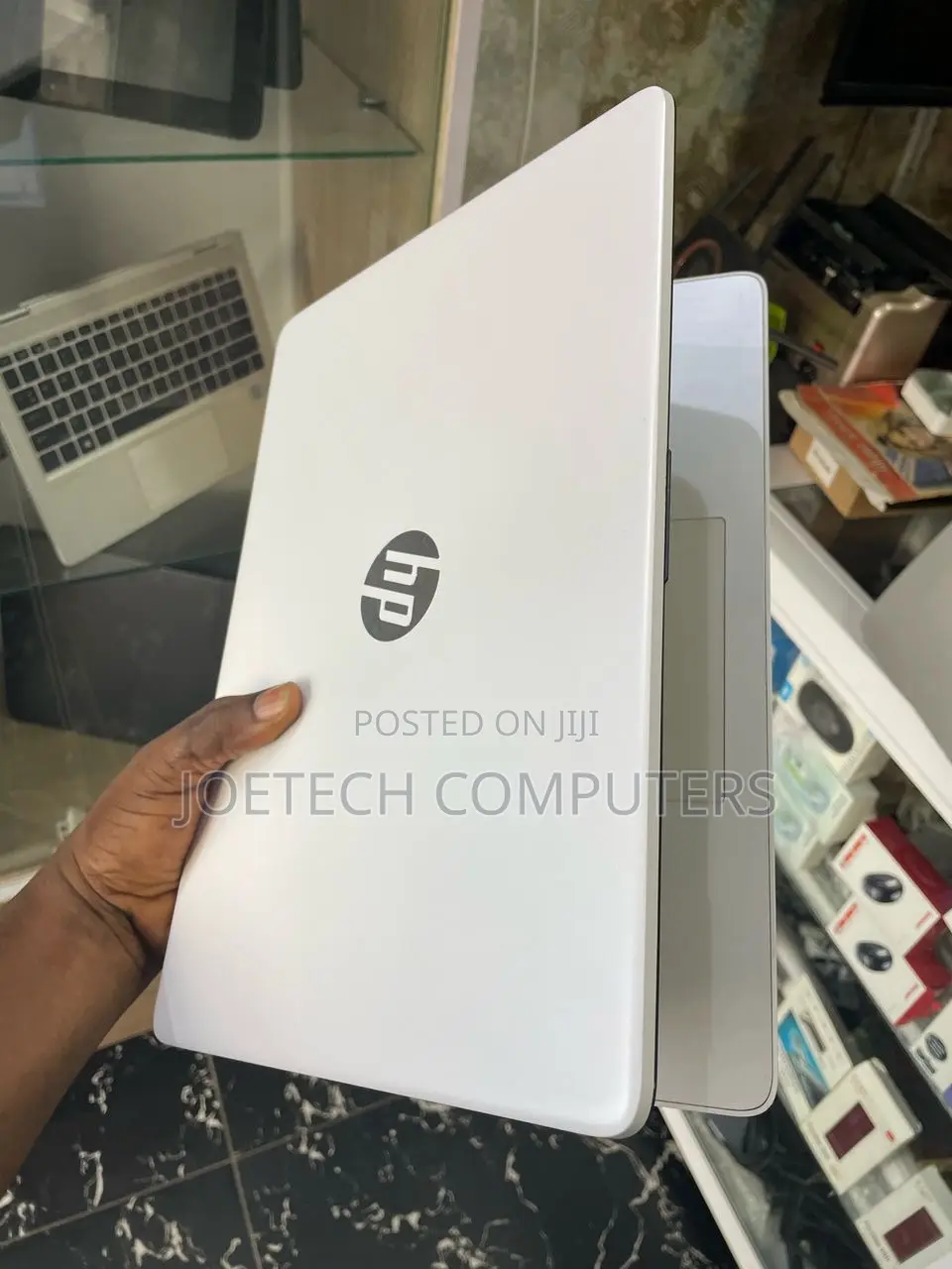 Laptop HP 14S 4GB AMD SSD 60GB
