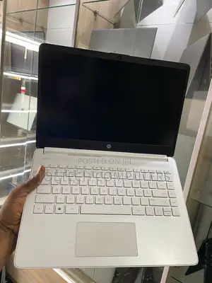 Laptop HP 14S 4GB AMD SSD 60GB